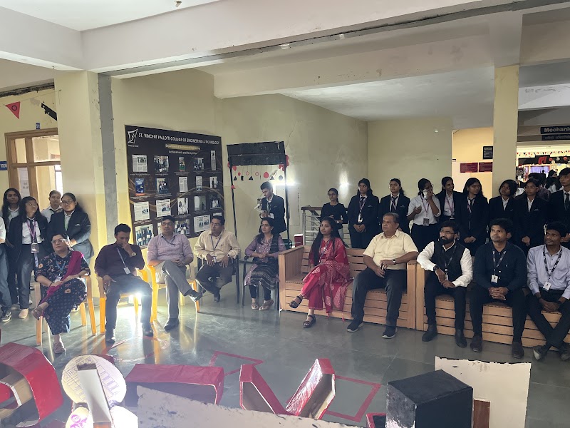 Inaugural Assembly with HoD Dr. M. Shriraghavan, Staff and Guests
